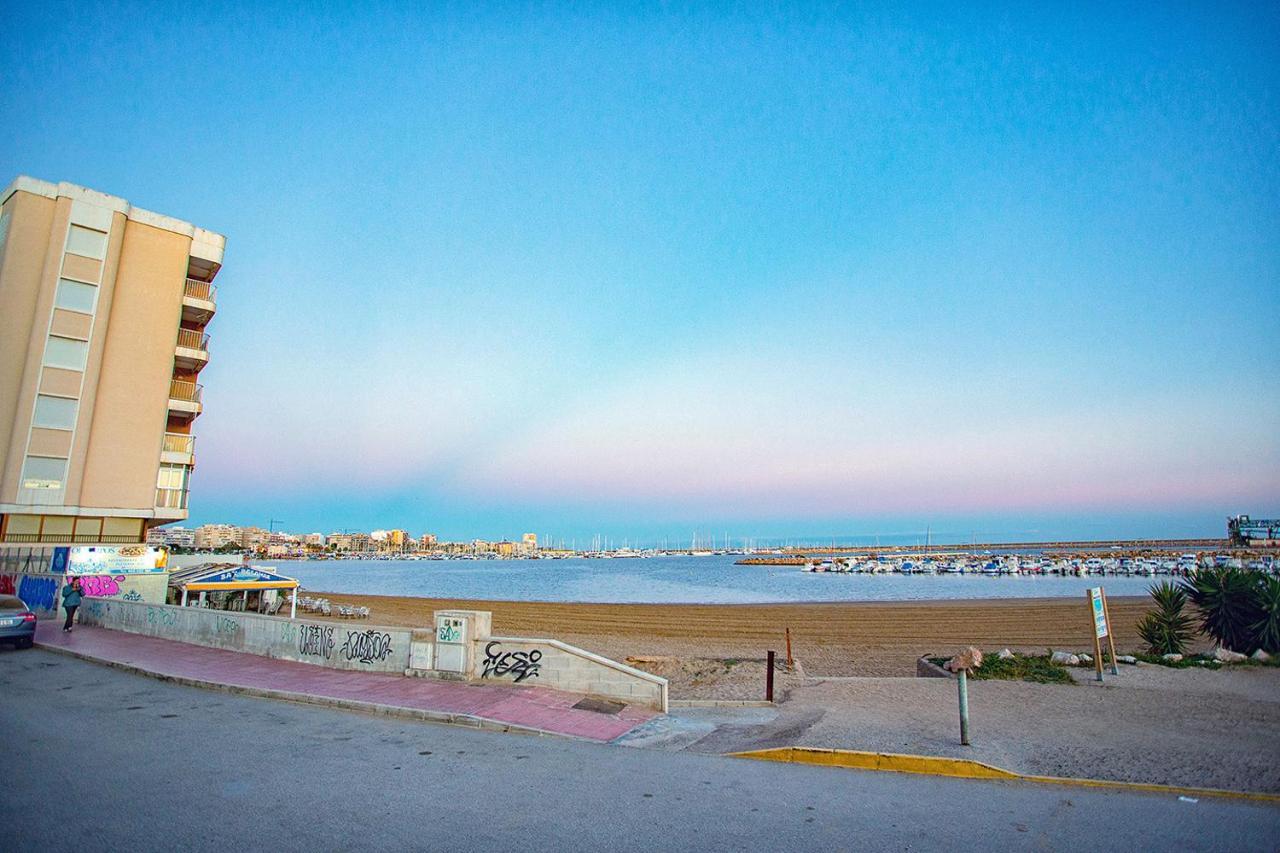 113 Beach And Trees - Alicante Holiday Torrevieja Kültér fotó